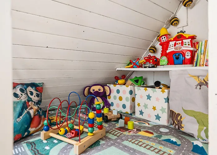 Σπίτι διακοπών Dinbnb I Family Dream In I Playroom I Private Garden *