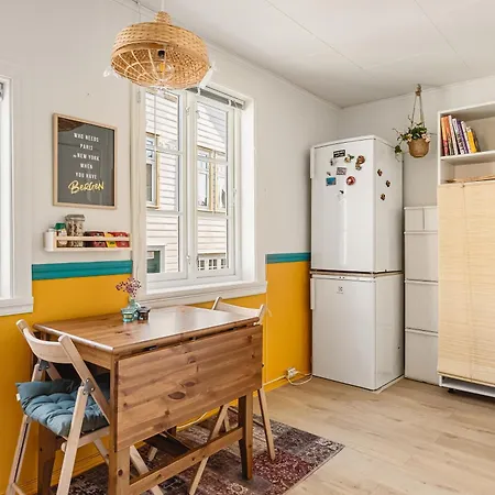 Dinbnb I Family Dream In I Playroom I Private Garden Дом отдыха